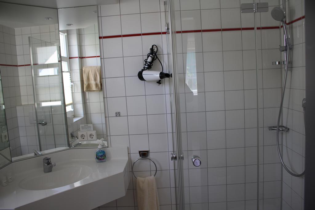 Hotel Rebstoeckle ハーグナウ 部屋 写真