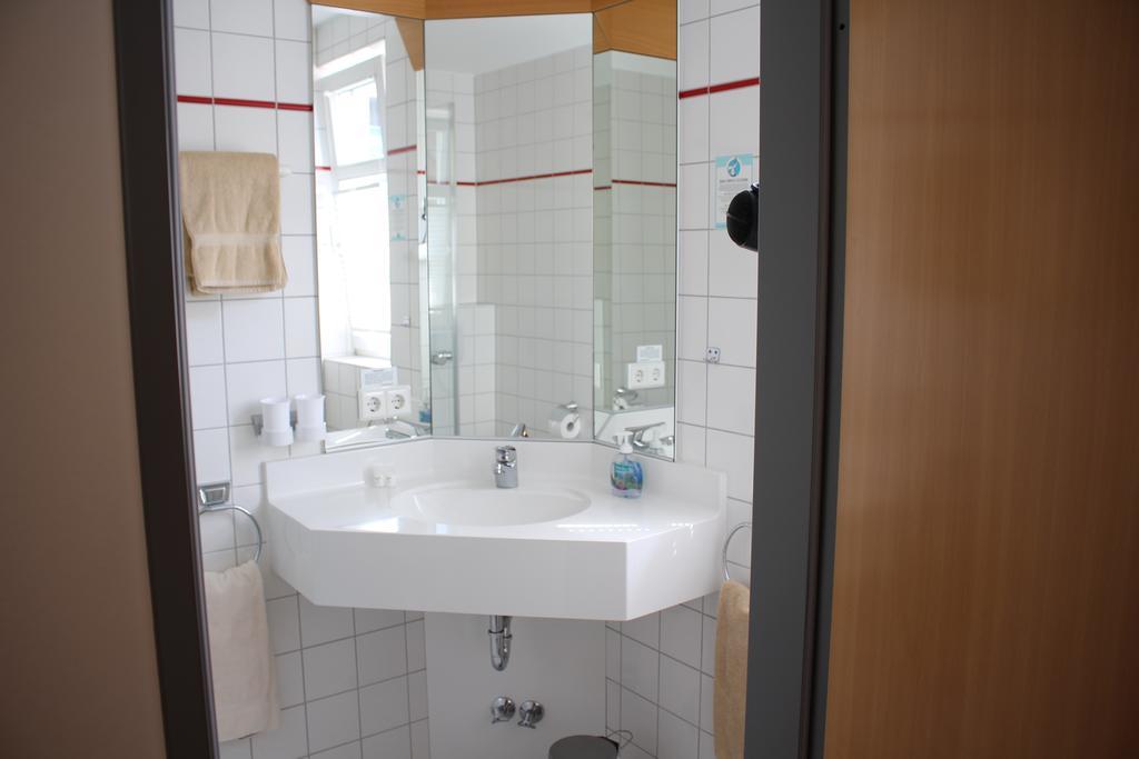 Hotel Rebstoeckle ハーグナウ 部屋 写真